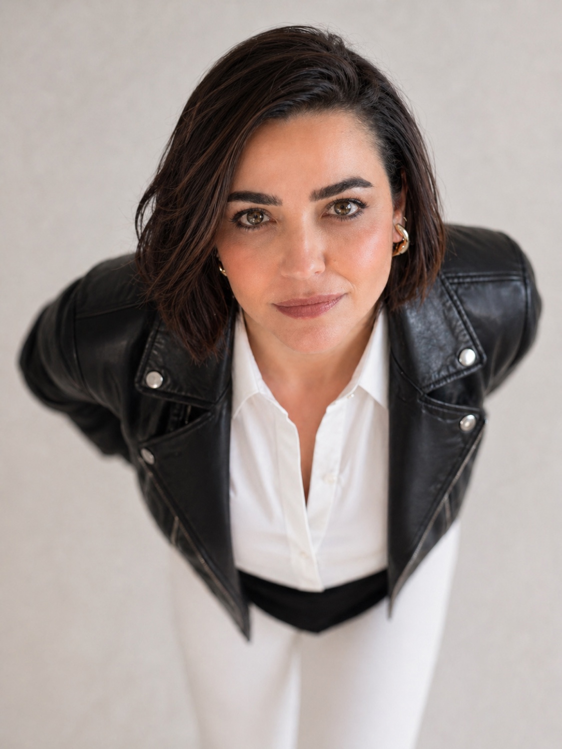 波妮诺·菲奥雷拉 — 备选肖像